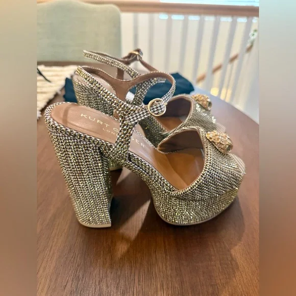 Kurt Geiger Gold and Black Platform Sandals - Picture 2 of 8